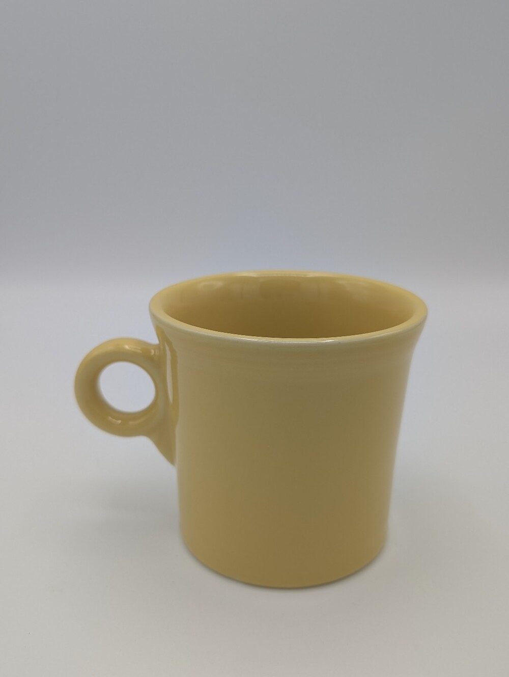 Vintage Homer Laughlin fiesta classic ring handle mugs set of 3 pale yellow